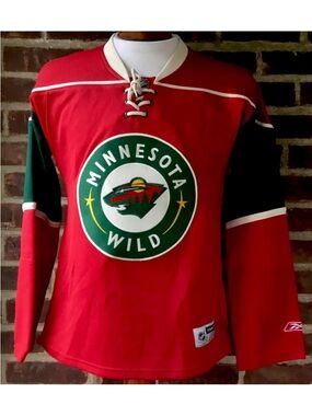 Reebok Minnesota Wild Stitched Youth Jersey Size Large